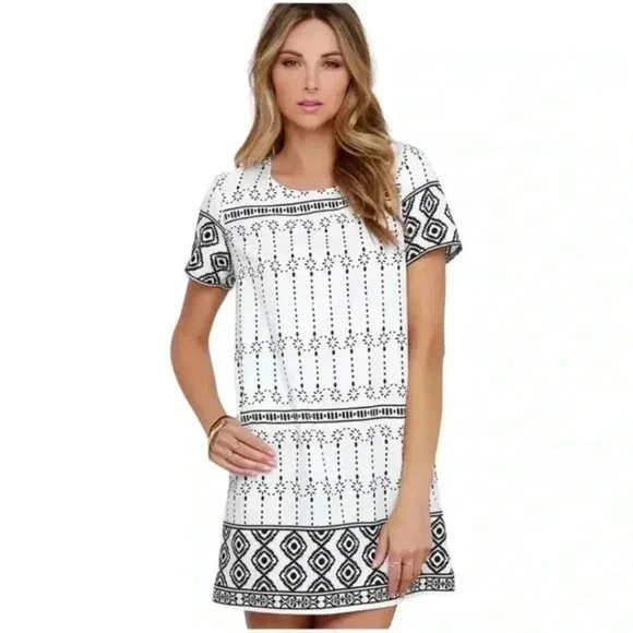 Lulu’s Graphic Price Black & White Shift Dress with Pockets - Picture 3 of 11